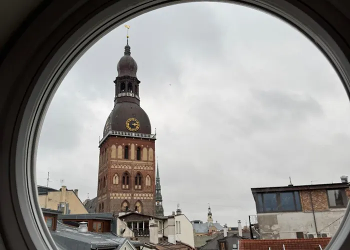 Allure & Coffee Πανσιόν *