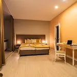 Allure & Coffee بيت ضيافة